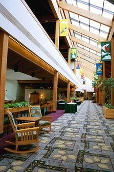 Resort Deer Creek State Park And Conference Center 4*