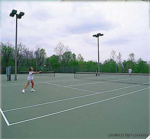 Deer Creek State Park And Conference Center 4*