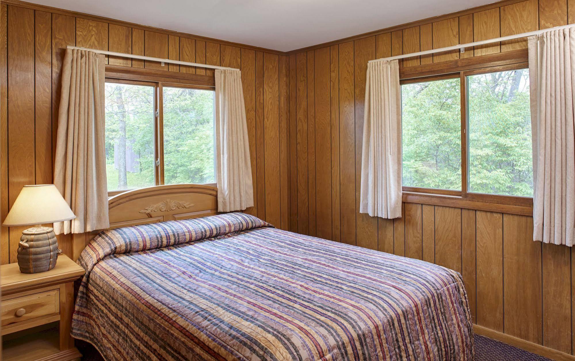 Deer Creek State Park And Conference Center Resort